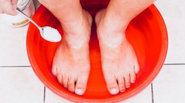 homemade detox foot soak